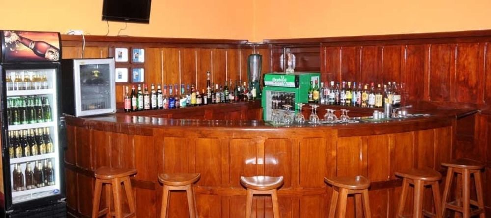迎宾酒店 亭可马里 外观 照片